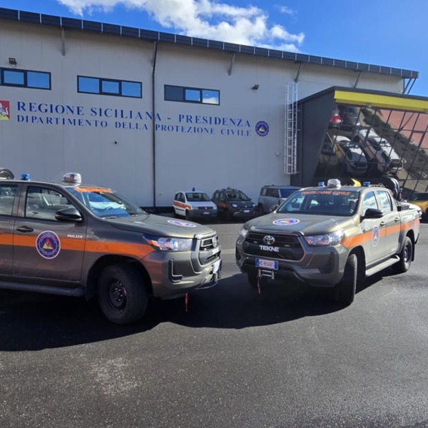 Delivery: Pickup AIB Protezione Civile Regione Sicilia